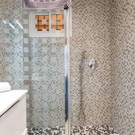 Cosy Studio With Balcony In Bonanza Square *